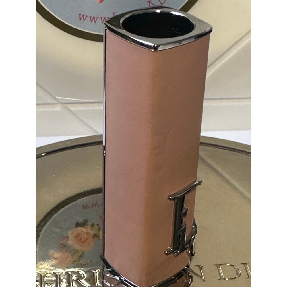 DIOR Addict Refillable Couture Lipstick Case - NO BOX -
MONTAIGNE - Picture 4 of 7